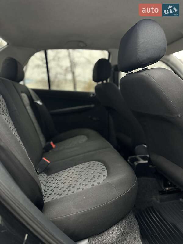 Седан Skoda Fabia 2004 в Одесі фото 15 Седан Skoda Fabia 2004 в Одесі