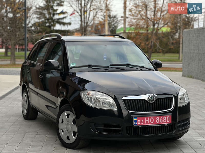 Універсал Skoda Fabia 2008 в Луцьку фото 2 Універсал Skoda Fabia 2008 в Луцьку