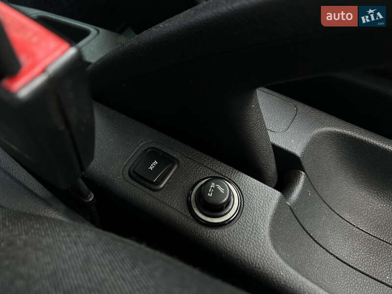 Універсал Skoda Fabia 2008 в Луцьку фото 37 Універсал Skoda Fabia 2008 в Луцьку