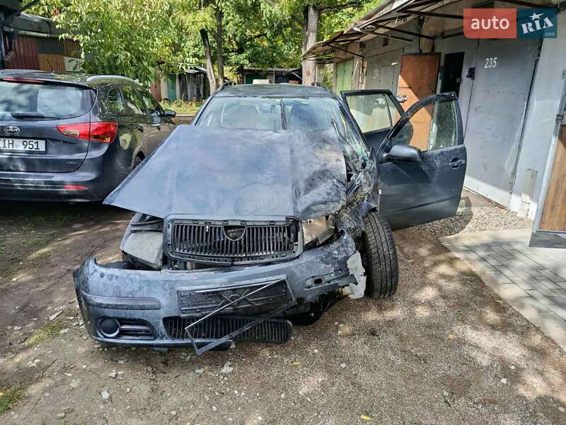 Универсал Skoda Fabia 2006 в Одессе