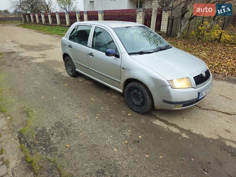Хетчбек Skoda Fabia 2001 в Рівному