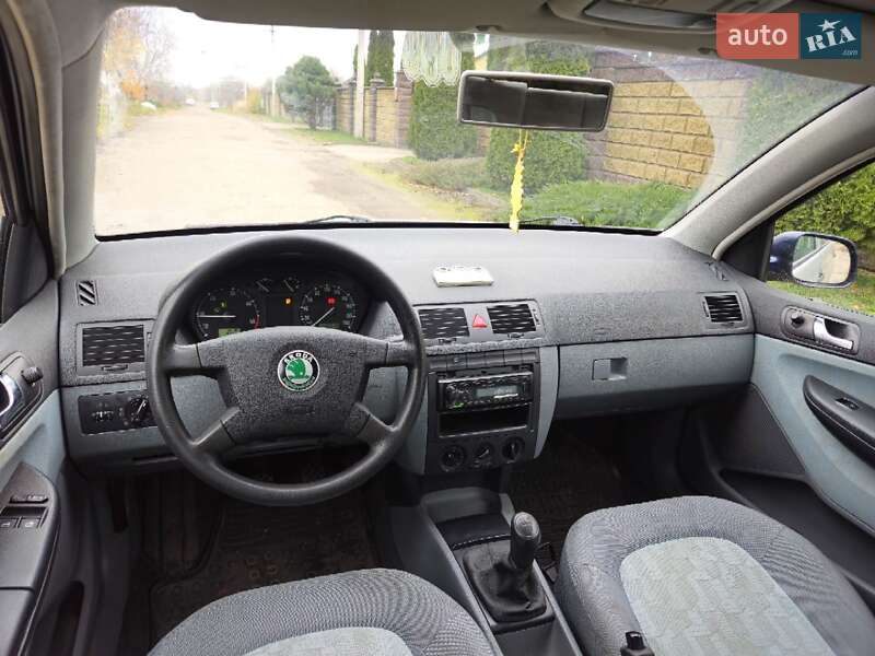 Хетчбек Skoda Fabia 2001 в Рівному
