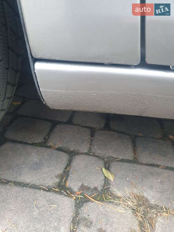 Универсал Skoda Fabia 2008 в Ровно фото 30 Универсал Skoda Fabia 2008 в Ровно