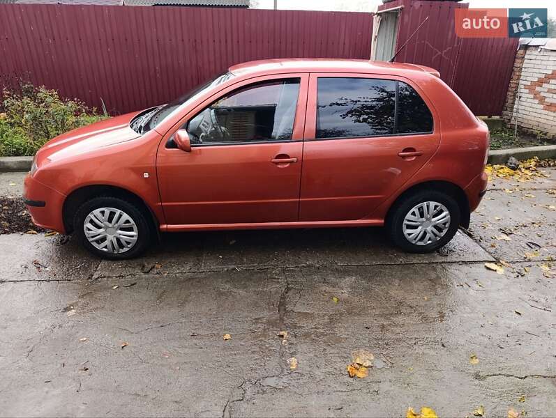 Хэтчбек Skoda Fabia 2006 в Зенькове