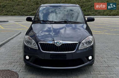 Хэтчбек Skoda Fabia 2011 в Луцке