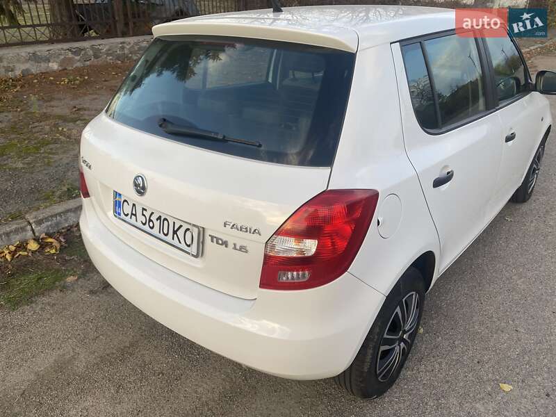 Хэтчбек Skoda Fabia 2014 в Мироновке фото 6 Хэтчбек Skoda Fabia 2014 в Мироновке