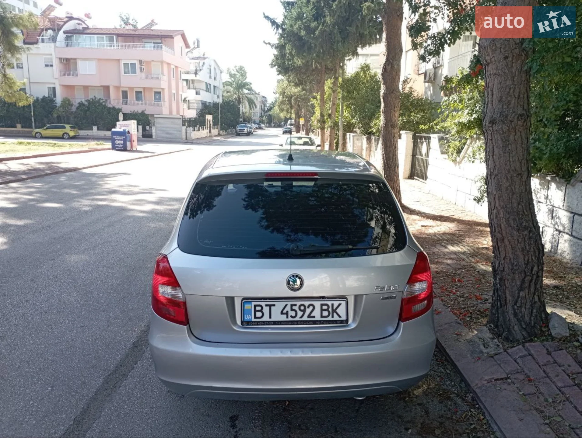 2011 Skoda Fabia - мініатюра 7