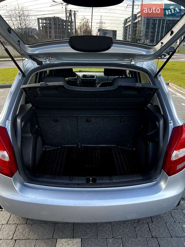 Хэтчбек Skoda Fabia 2008 в Ужгороде