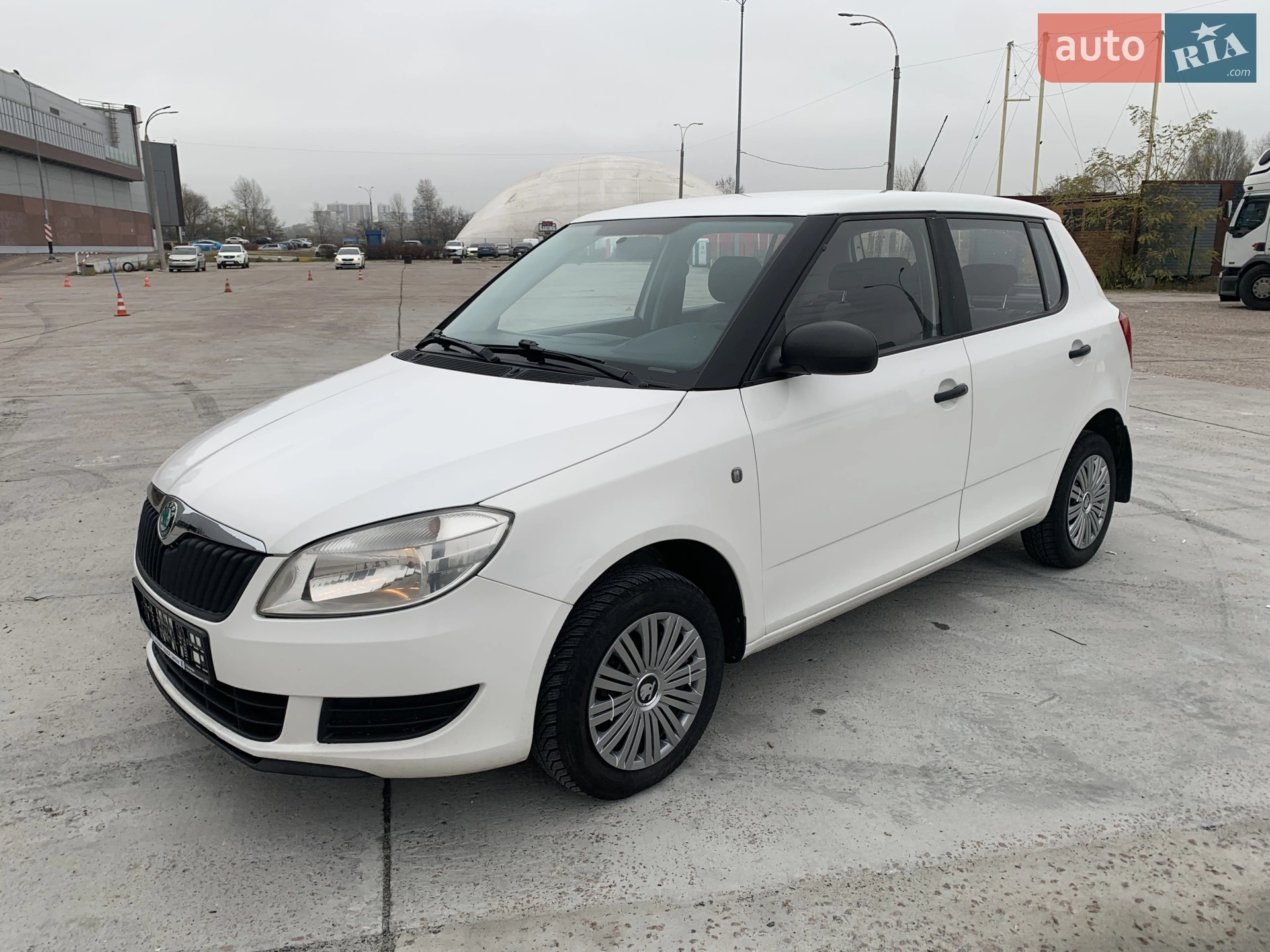 2011 Skoda Fabia - мініатюра 66