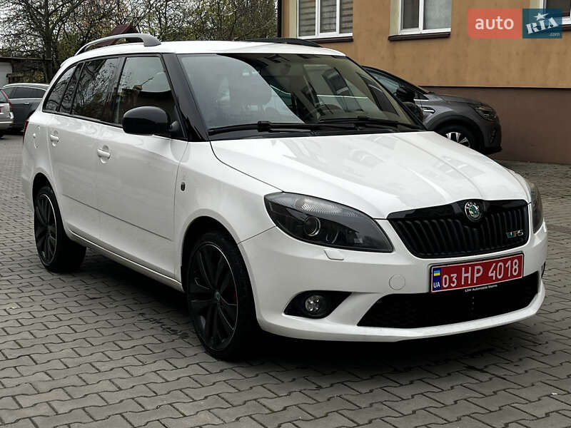 Универсал Skoda Fabia 2011 в Луцке фото 3 Универсал Skoda Fabia 2011 в Луцке