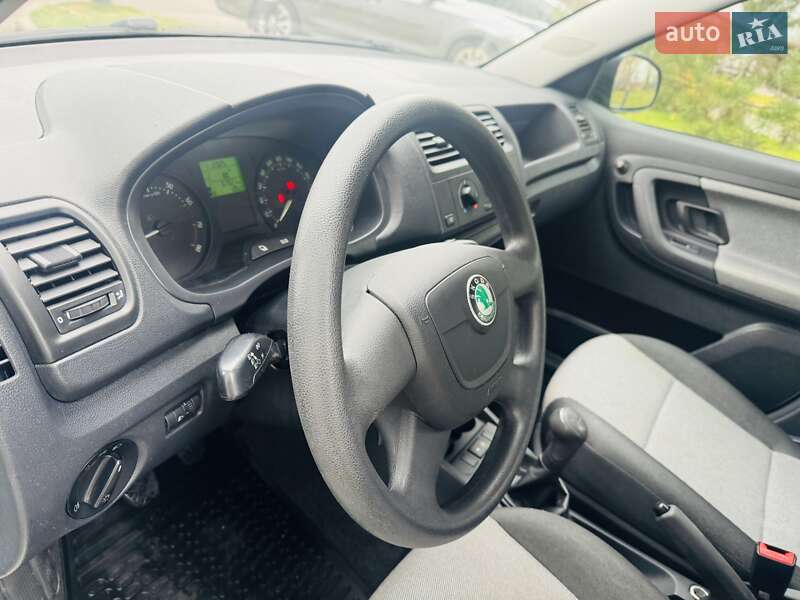 Хетчбек Skoda Fabia 2011 в Білогородці фото 12 Хетчбек Skoda Fabia 2011 в Білогородці