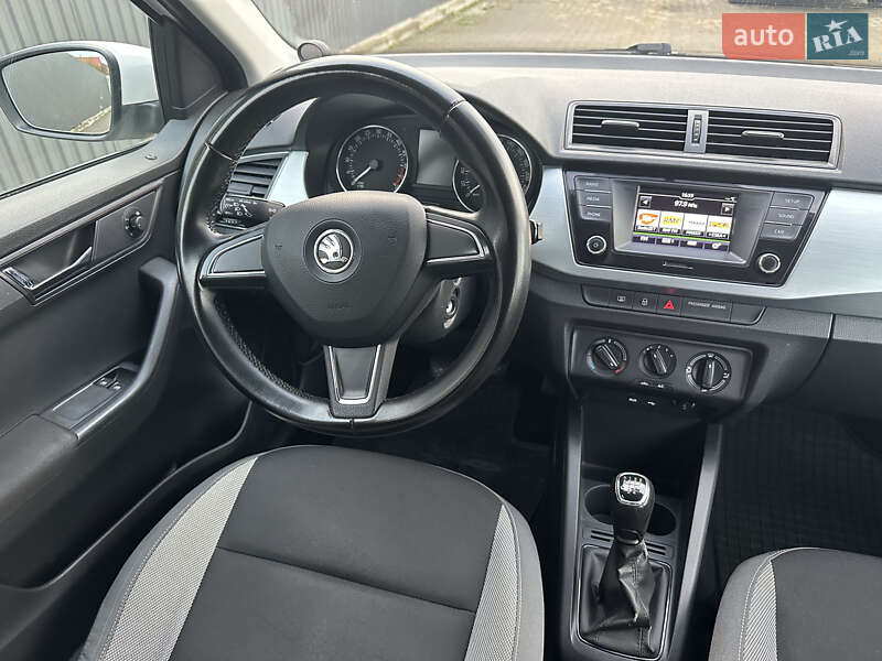 Универсал Skoda Fabia 2015 в Ужгороде фото 12 Универсал Skoda Fabia 2015 в Ужгороде