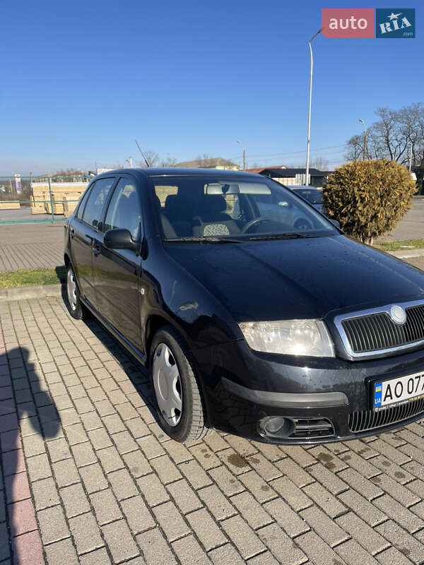 Хэтчбек Skoda Fabia 2005 в Виноградове фото 4 Хэтчбек Skoda Fabia 2005 в Виноградове