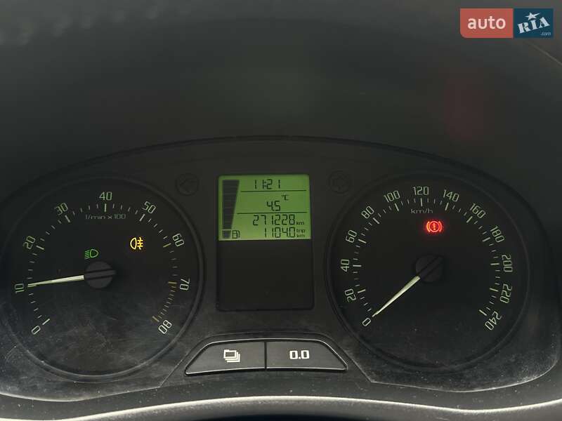 Хетчбек Skoda Fabia 2011 в Сумах фото 25 Хетчбек Skoda Fabia 2011 в Сумах