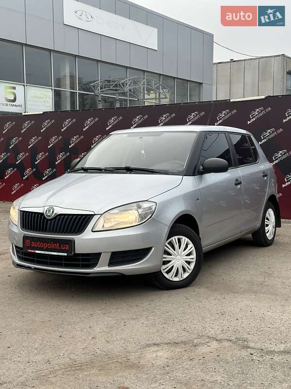 Skoda Fabia 2011 Skoda Fabia 2011