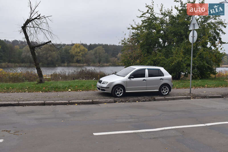 Хэтчбек Skoda Fabia 2006 в Киеве фото 23 Хэтчбек Skoda Fabia 2006 в Киеве