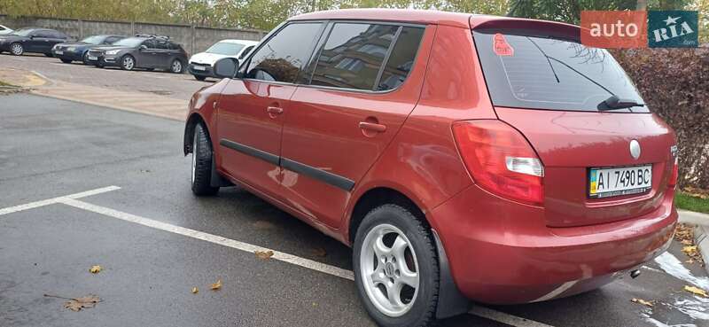 Хэтчбек Skoda Fabia 2007 в Киеве фото 9 Хэтчбек Skoda Fabia 2007 в Киеве
