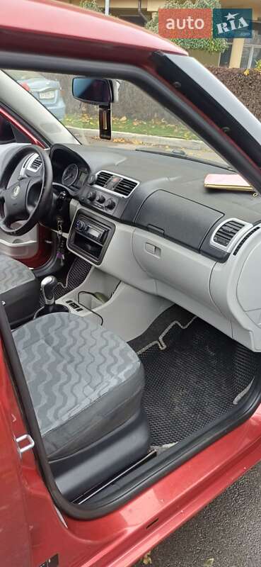 Хэтчбек Skoda Fabia 2007 в Киеве фото 26 Хэтчбек Skoda Fabia 2007 в Киеве