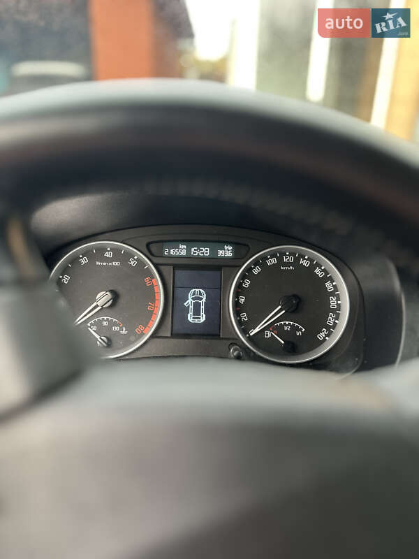 Универсал Skoda Fabia 2008 в Золочеве