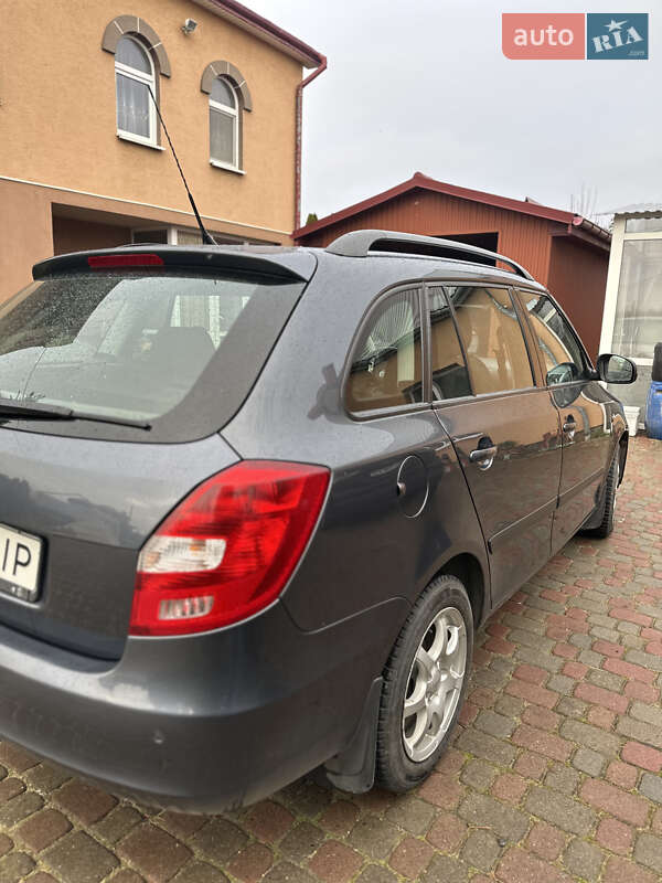 Универсал Skoda Fabia 2008 в Золочеве