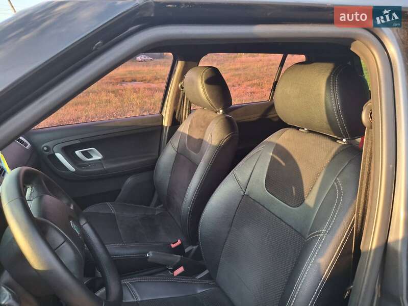 Хэтчбек Skoda Fabia 2008 в Броварах