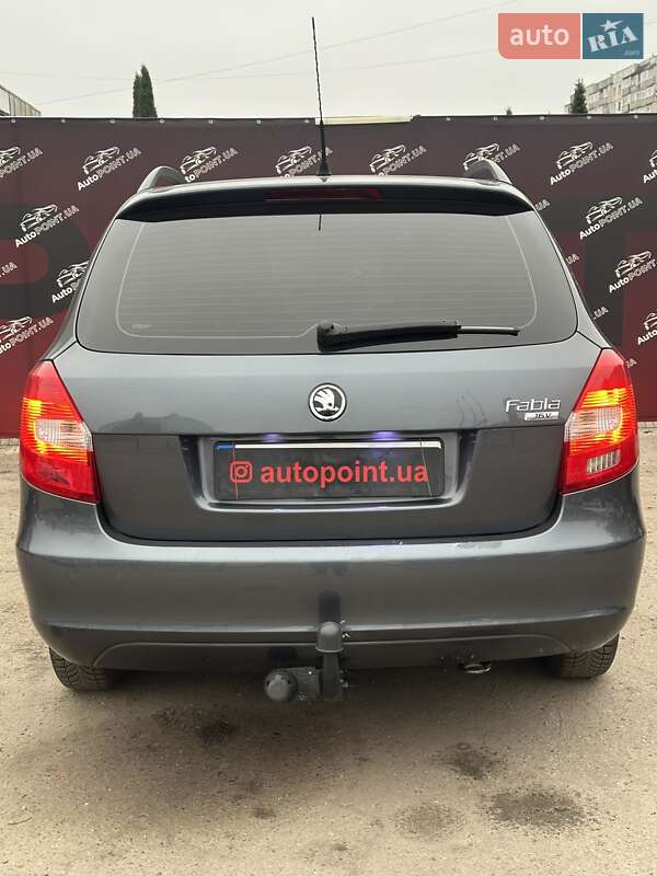Універсал Skoda Fabia 2009 в Сумах