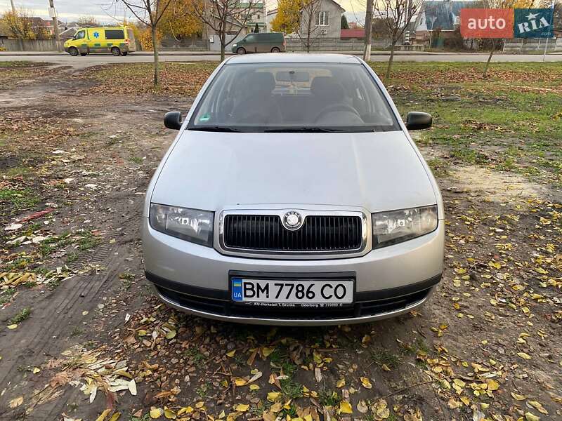 Хэтчбек Skoda Fabia 2004 в Сумах