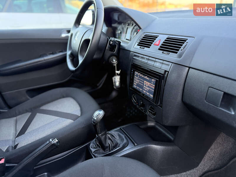 Универсал Skoda Fabia 2007 в Ровно