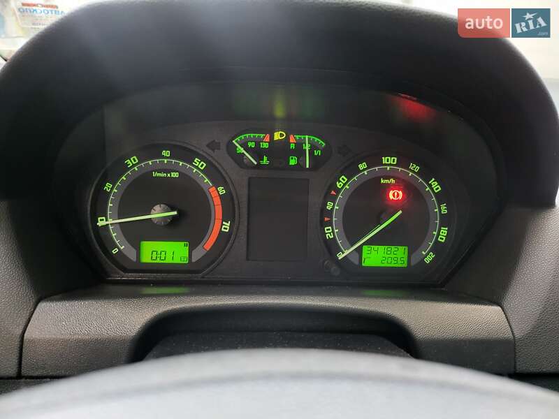 Хэтчбек Skoda Fabia 2007 в Киеве