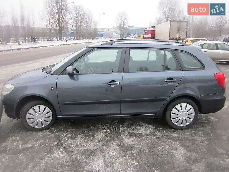 Универсал Skoda Fabia 2008 в Киеве