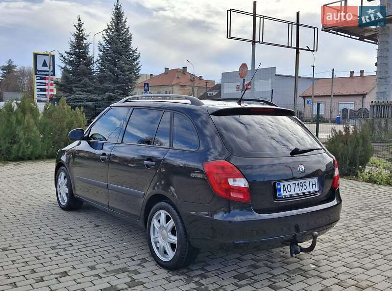 Універсал Skoda Fabia 2010 в Мукачевому