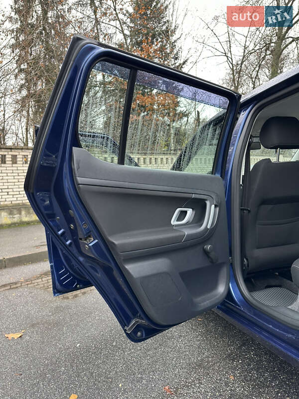 Хэтчбек Skoda Fabia 2008 в Виннице