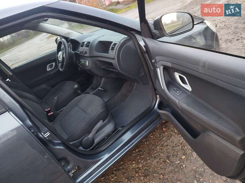 Хэтчбек Skoda Fabia 2009 в Первомайске фото 35 Хэтчбек Skoda Fabia 2009 в Первомайске