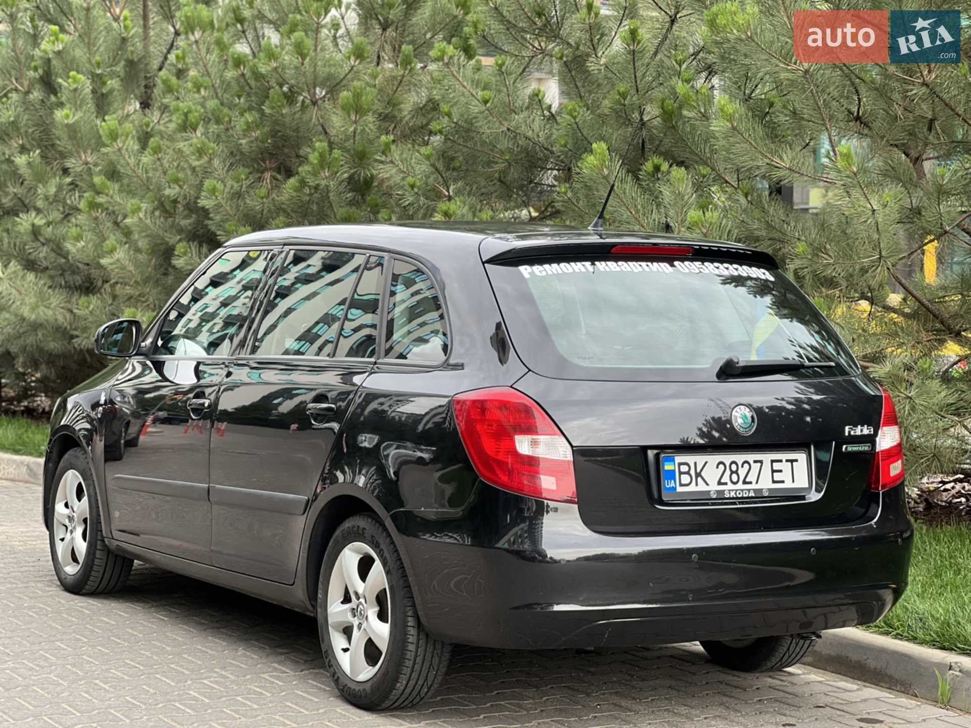 2011 Skoda Fabia - мініатюра 17