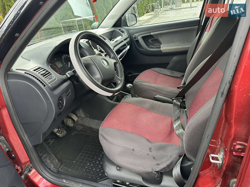 Универсал Skoda Fabia 2009 в Надворной