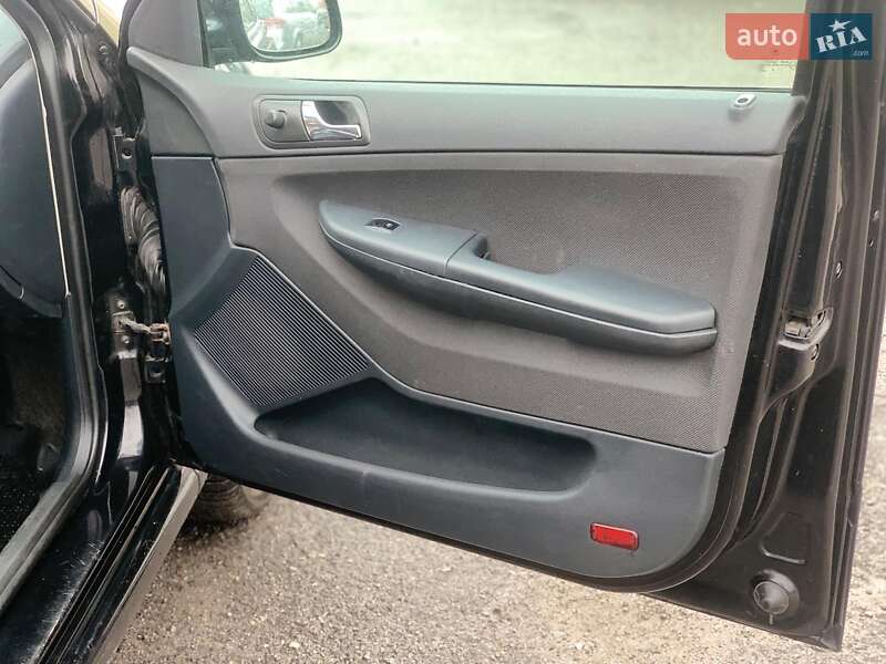 Універсал Skoda Fabia 2004 в Вінниці