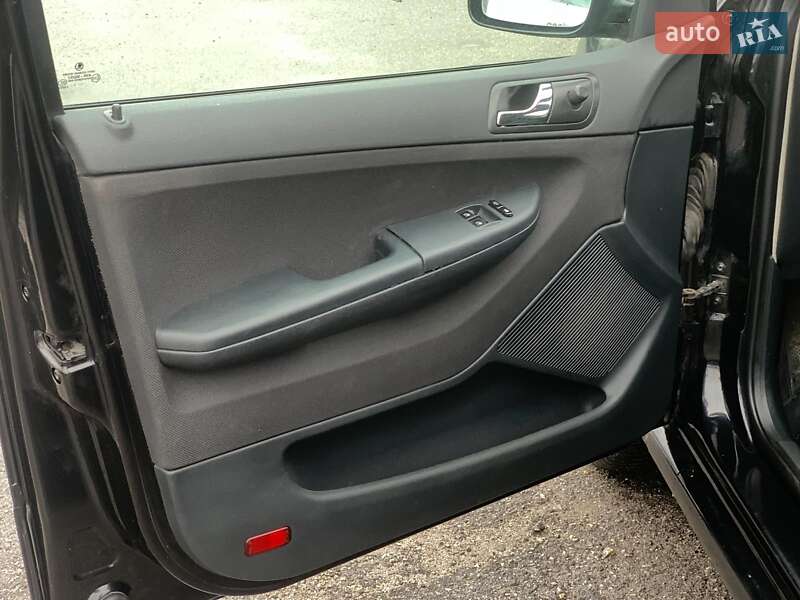 Універсал Skoda Fabia 2004 в Вінниці