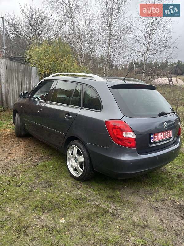 Универсал Skoda Fabia 2009 в Змиеве