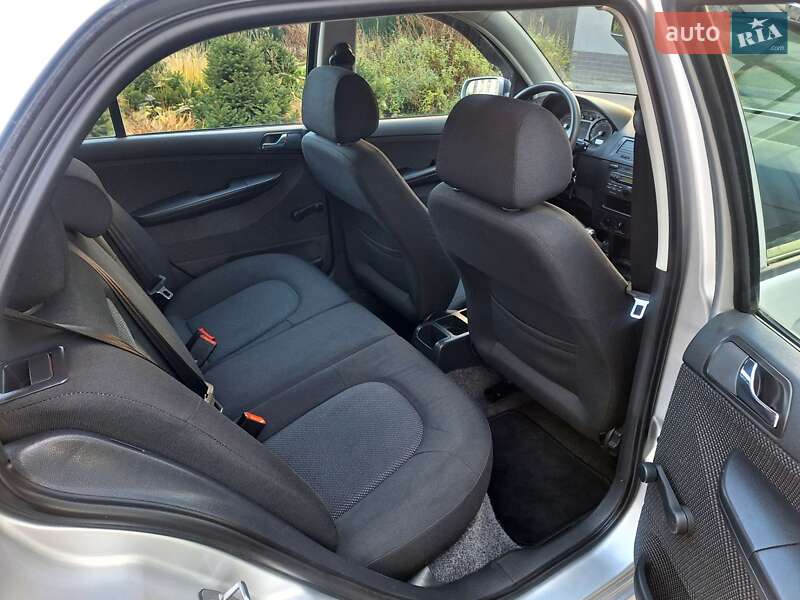 Хэтчбек Skoda Fabia 2007 в Ивано-Франковске фото 40 Хэтчбек Skoda Fabia 2007 в Ивано-Франковске