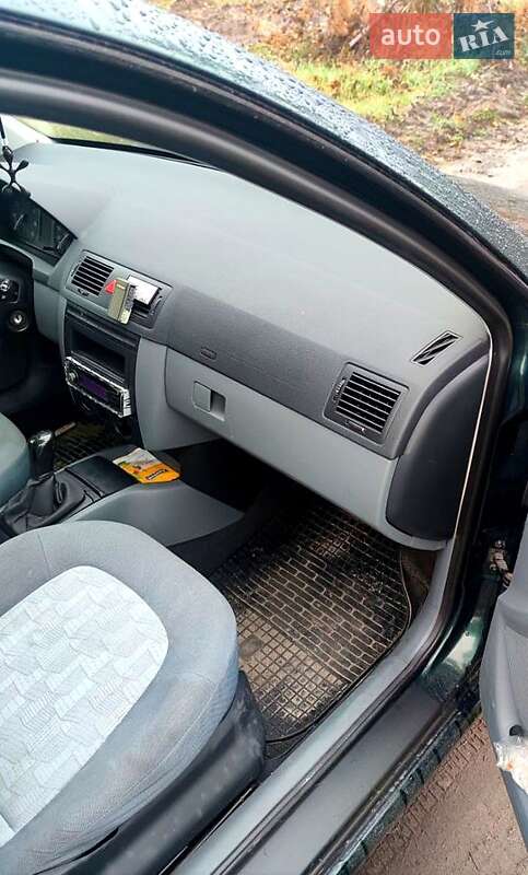 Хэтчбек Skoda Fabia 2002 в Харькове фото 6 Хэтчбек Skoda Fabia 2002 в Харькове