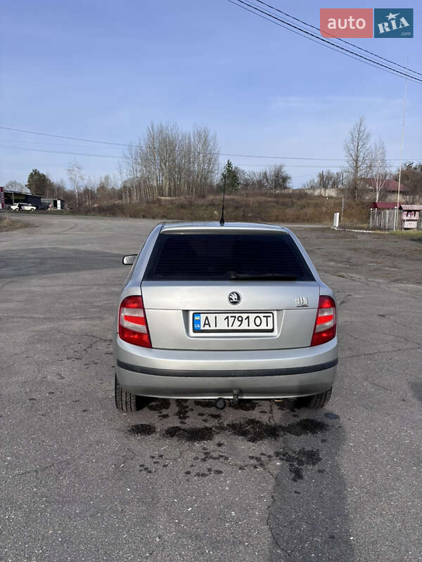 Хэтчбек Skoda Fabia 2006 в Иванкове