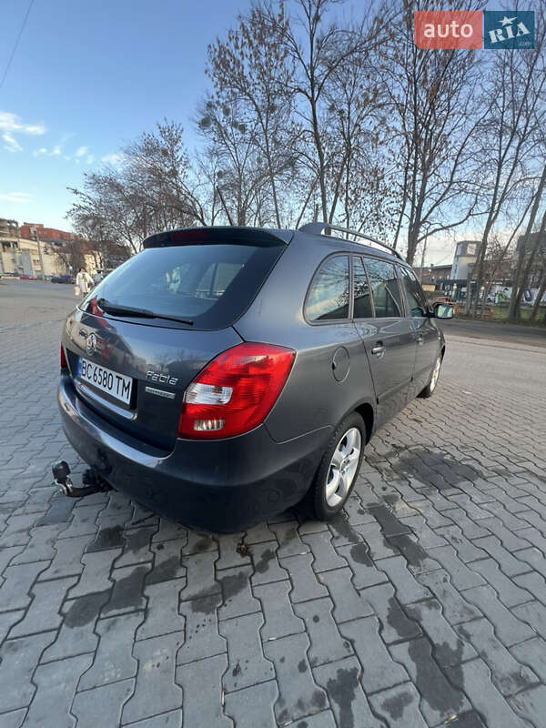 Универсал Skoda Fabia 2011 в Львове