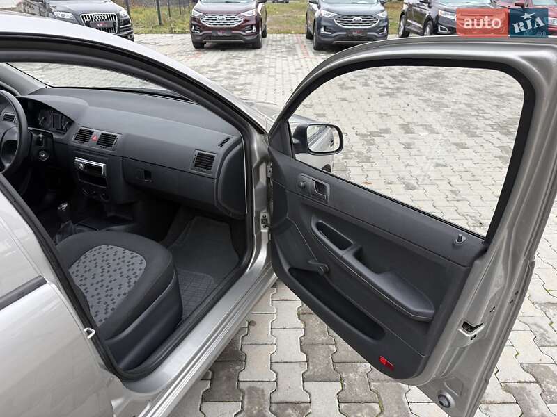 Хетчбек Skoda Fabia 2006 в Ужгороді фото 28 Хетчбек Skoda Fabia 2006 в Ужгороді