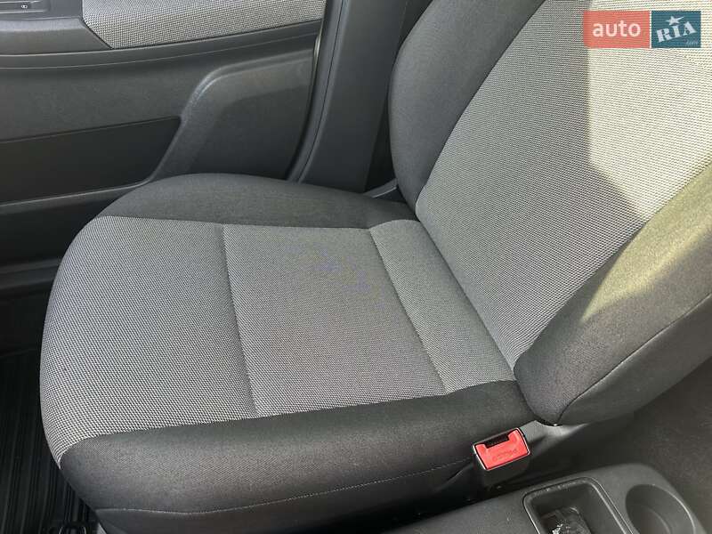 Хэтчбек Skoda Fabia 2011 в Киеве фото 10 Хэтчбек Skoda Fabia 2011 в Киеве