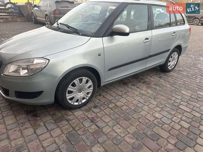 Универсал Skoda Fabia 2012 в Тернополе фото 2 Универсал Skoda Fabia 2012 в Тернополе