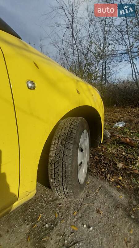 Хэтчбек Skoda Fabia 2008 в Днепре