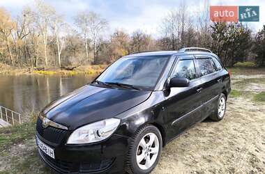 Універсал Skoda Fabia 2013 в Сумах