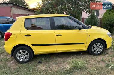 Хетчбек Skoda Fabia 2008 в Краматорську