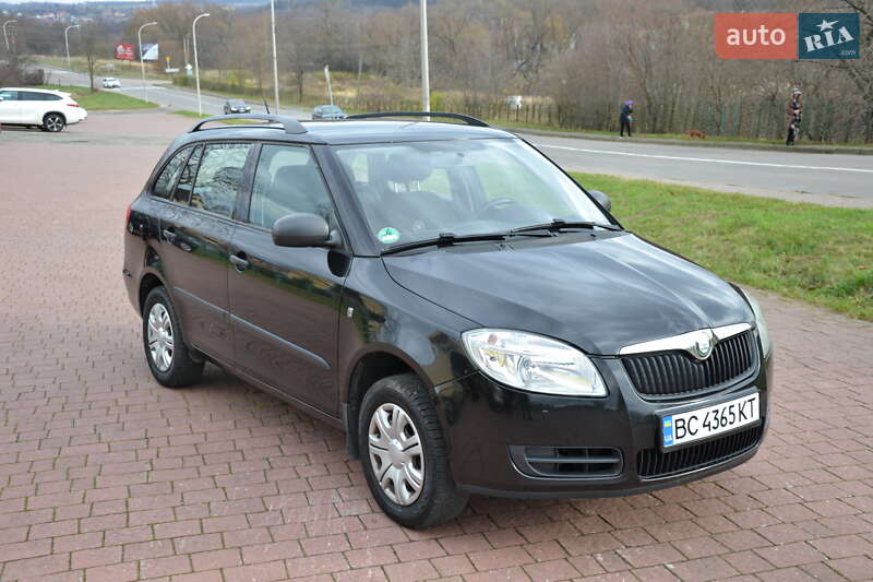 Skoda Fabia 2009 Skoda Fabia 2009