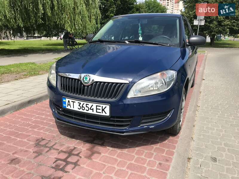 Хэтчбек Skoda Fabia 2011 в Бурштыне фото 2 Хэтчбек Skoda Fabia 2011 в Бурштыне